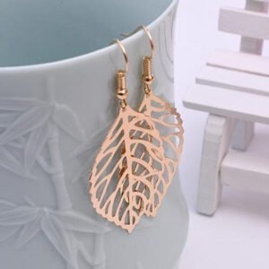 metal leaf earrings - Golden